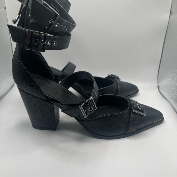 Enchantress Buckle Up Heel Size 10 - Picture 8 of 9